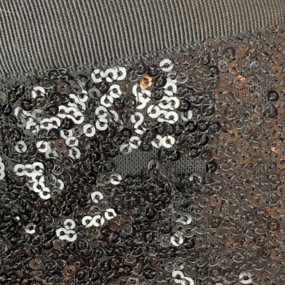 TORY BURCH sequined skirt. Size small. - Picture 10 of 10